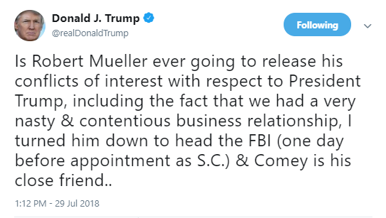 muell-confl-one Trump Announces Surprise Past 'Business Relationship' With Robert Mueller In Sunday PM Tweet Donald Trump Politics Social Media Top Stories 