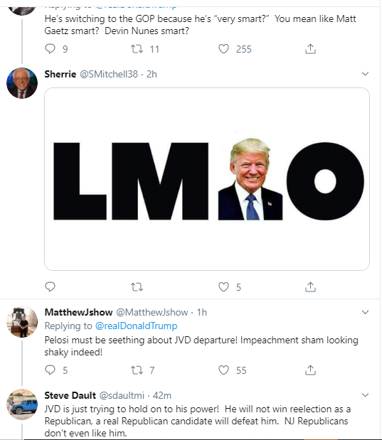 jvd16 Trump Brag-Tweets Support For Anti-Impeachment Democrat Donald Trump Impeachment Politics Social Media Top Stories 